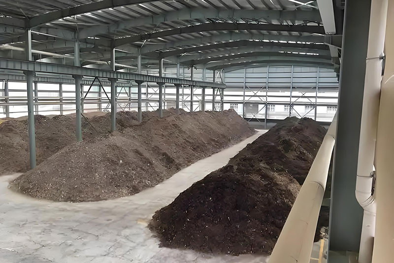 How to ferment pig manure to produce organic fertilizer