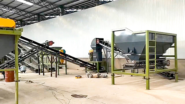 Small-scale organic fertilizer production line equipment located in Sichuan Province